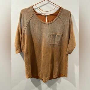 Free People Size Medium Tan Tie-Die Half Sleeve Rounded Hem Tunic Sweatshirt